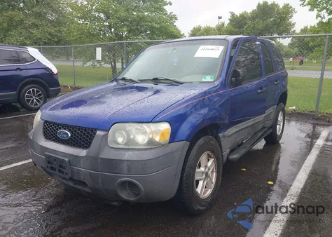 2005 Ford Escape Xls из США, поврежденный, VIN 1FMYU02Z15KA01409